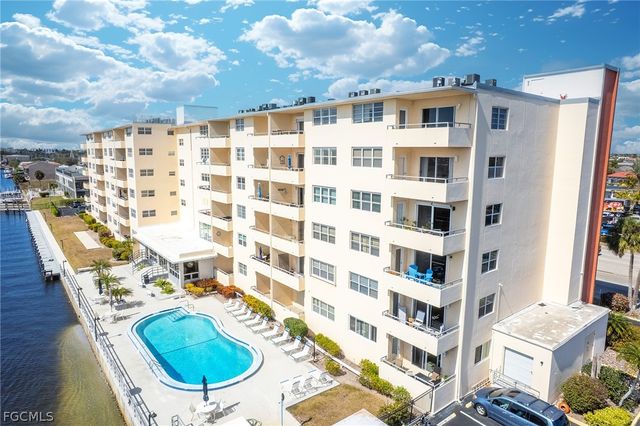 1766 Cape Coral PKWY E 205, Cape Coral, FL 33904