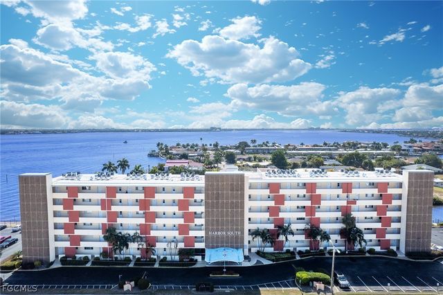 1766 Cape Coral PKWY E 205, Cape Coral, FL 33904