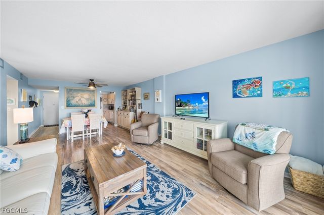 1766 Cape Coral PKWY E 205, Cape Coral, FL 33904