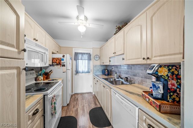 1766 Cape Coral PKWY E 205, Cape Coral, FL 33904