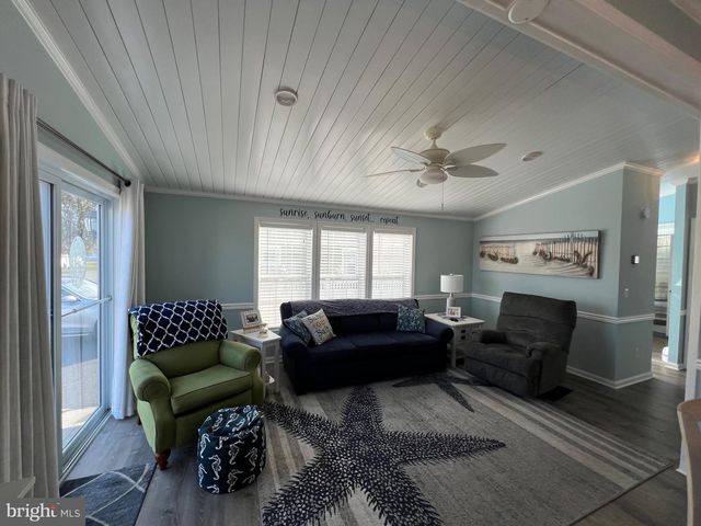 11928 W YARDARM DR, Berlin, MD 21811