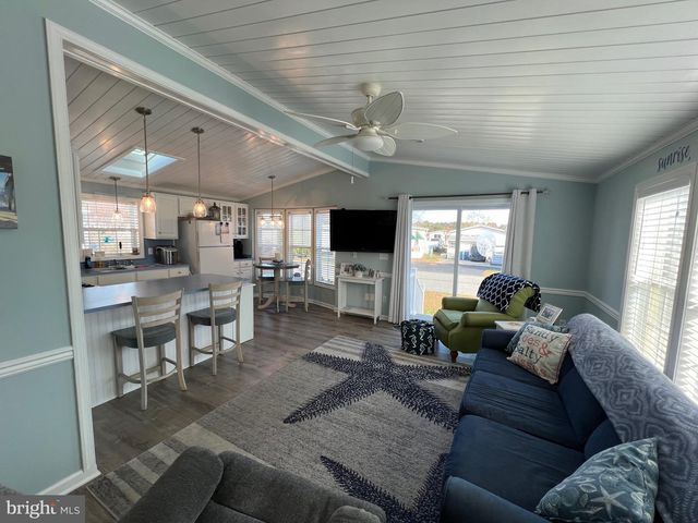 11928 W YARDARM DR, Berlin, MD 21811