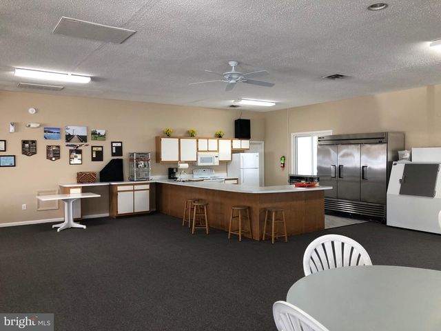 11928 W YARDARM DR, Berlin, MD 21811