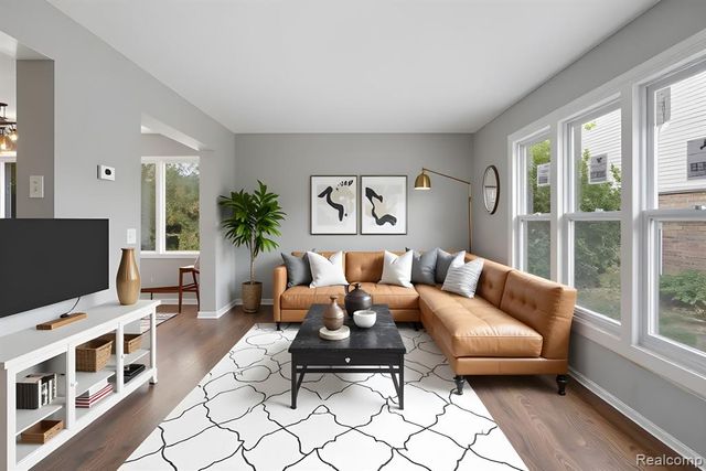 13157 Lake Point Blvd, Van Buren, MI 48111