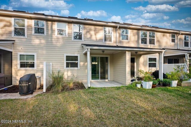 215 RICHMOND Drive, St. Johns, FL 32259