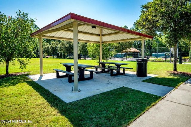 215 RICHMOND Drive, St. Johns, FL 32259