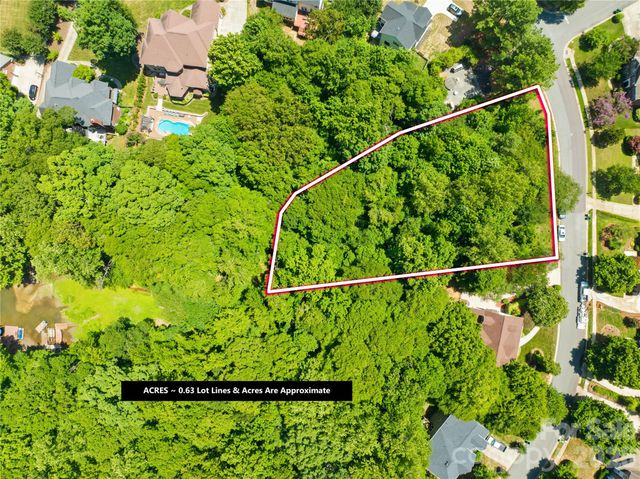 2125 Mt Isle Harbor Drive, Charlotte, NC 28214