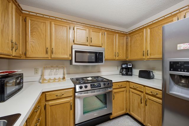 525 Upsall Dr, Antioch, TN 37013