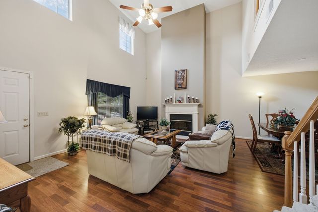 525 Upsall Dr, Antioch, TN 37013