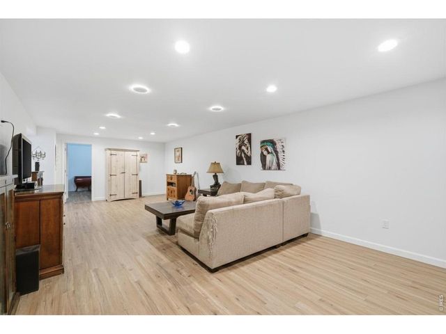 8419 Three Silos Dr, Wellington, CO 80549