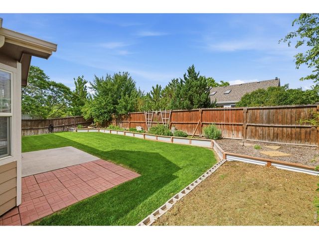 8419 Three Silos Dr, Wellington, CO 80549