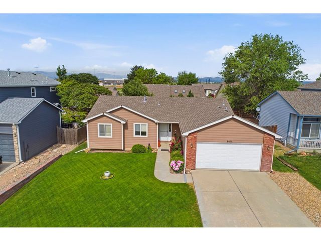 8419 Three Silos Dr, Wellington, CO 80549