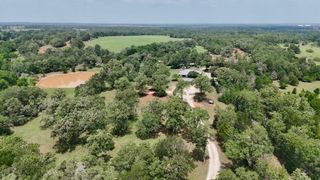 2628 County Road 316, Lexington, TX 78947