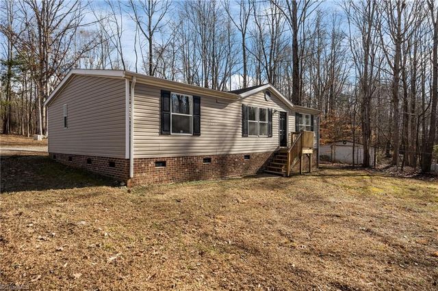 1360 Koonce Drive, Trinity, NC 27370