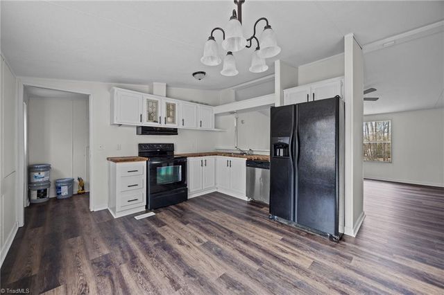 1360 Koonce Drive, Trinity, NC 27370