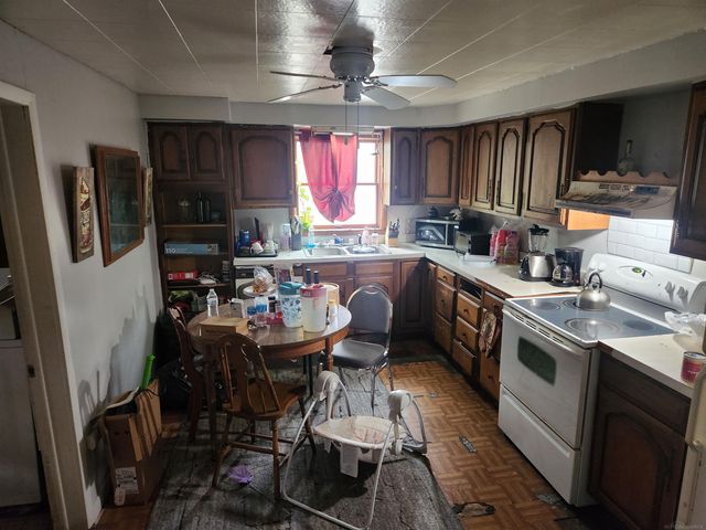 712 Evanston Avenue, Muskegon Twp, MI 49442