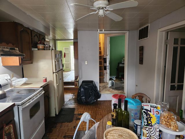 712 Evanston Avenue, Muskegon Twp, MI 49442