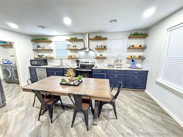 1408 Trimble Avenue, Tahlequah, OK 74464