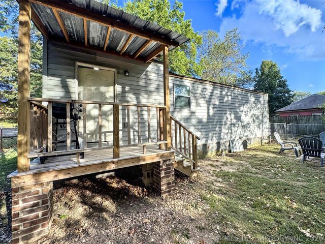 1408 Trimble Avenue, Tahlequah, OK 74464