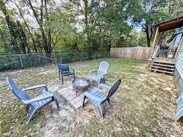 1408 Trimble Avenue, Tahlequah, OK 74464