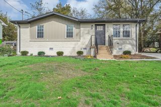 2516 Allenwood Dr, Nashville, TN 37207