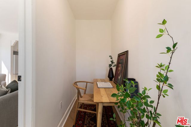 1221 5th Avenue 4, Los Angeles, CA 90019