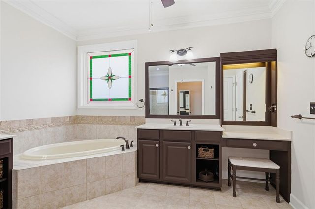 3127 White Magnolia SW, Gainesville, GA 30504