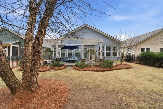 3127 White Magnolia SW, Gainesville, GA 30504