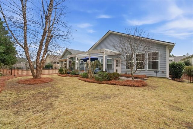 3127 White Magnolia SW, Gainesville, GA 30504