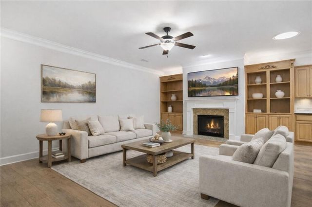 3127 White Magnolia SW, Gainesville, GA 30504