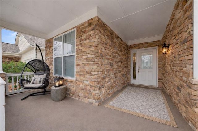 3127 White Magnolia SW, Gainesville, GA 30504