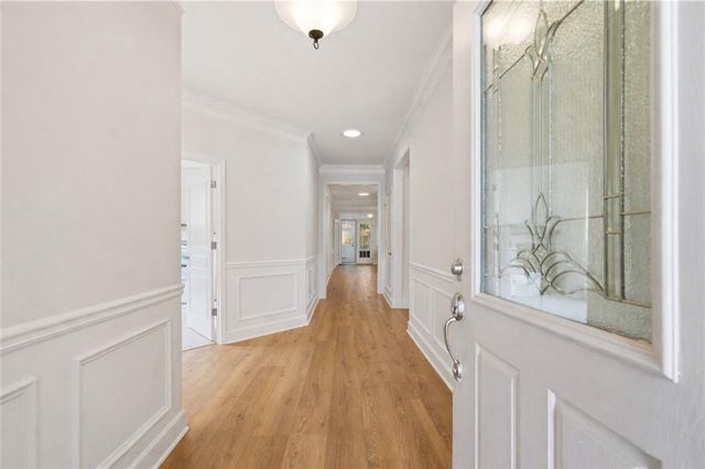 3127 White Magnolia SW, Gainesville, GA 30504