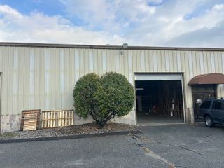 9 Moody Street 7-10, Enfield, CT 06082