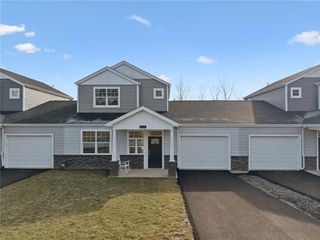 2213 Lebanon Dr, Elizabeth Twp/boro, PA 15135