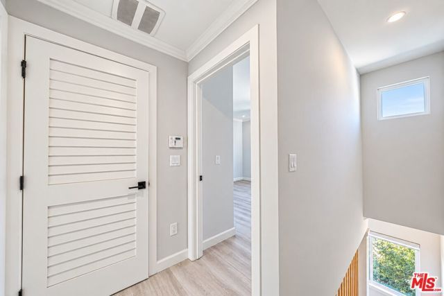 1022 La Cadena Avenue B, Arcadia, CA 91007