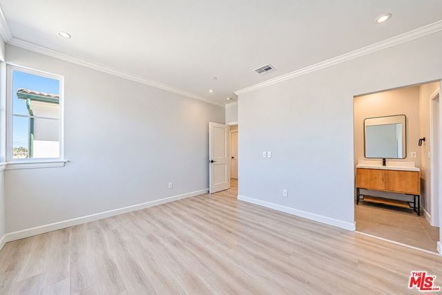 1022 La Cadena Avenue B, Arcadia, CA 91007