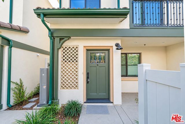 1022 La Cadena Avenue B, Arcadia, CA 91007