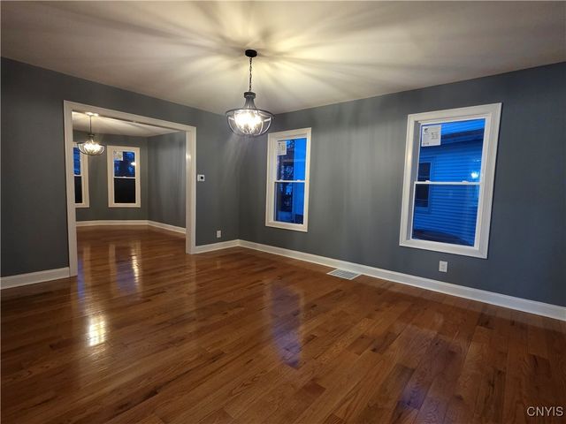 7 Prospect Street, Utica, NY 13501