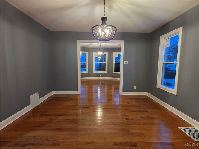 7 Prospect Street, Utica, NY 13501