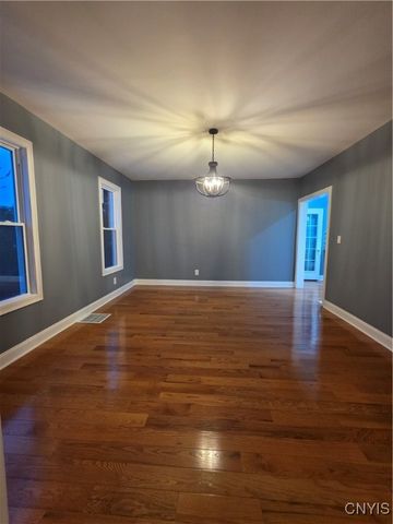 7 Prospect Street, Utica, NY 13501