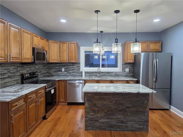 7 Prospect Street, Utica, NY 13501