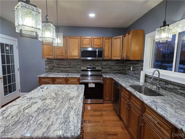 7 Prospect Street, Utica, NY 13501