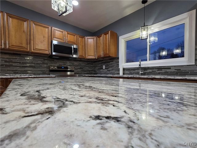 7 Prospect Street, Utica, NY 13501