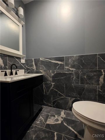 7 Prospect Street, Utica, NY 13501