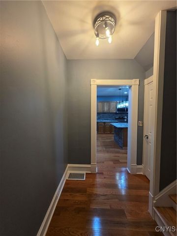 7 Prospect Street, Utica, NY 13501