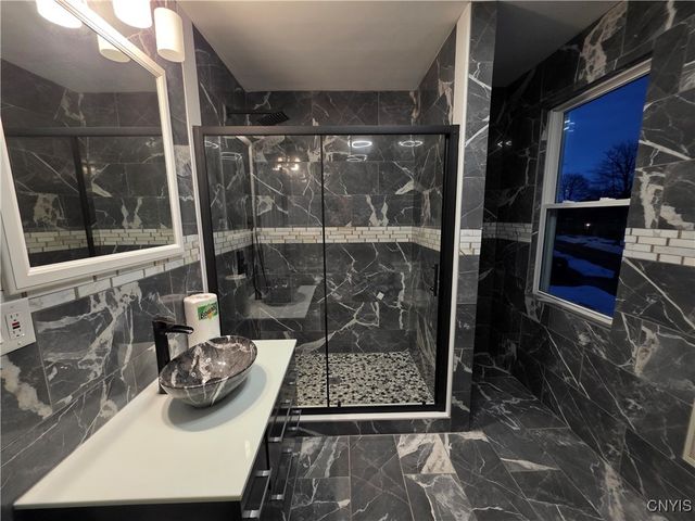 7 Prospect Street, Utica, NY 13501