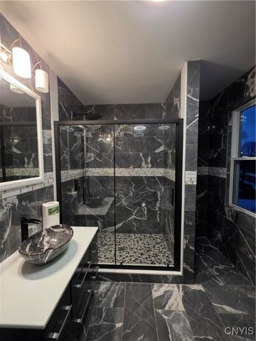 7 Prospect Street, Utica, NY 13501