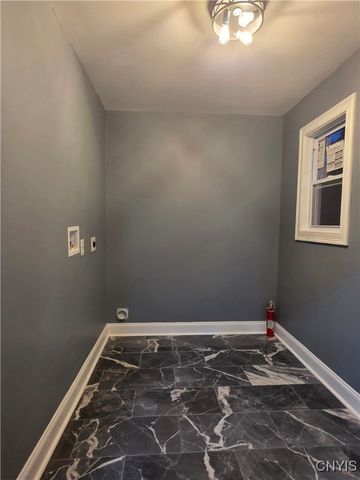 7 Prospect Street, Utica, NY 13501