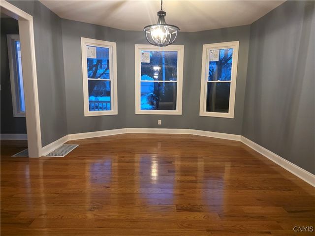 7 Prospect Street, Utica, NY 13501