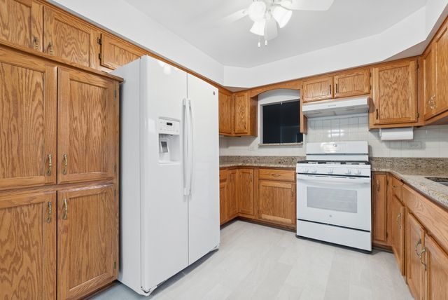 3421 Station Drive, Matteson, IL 60443